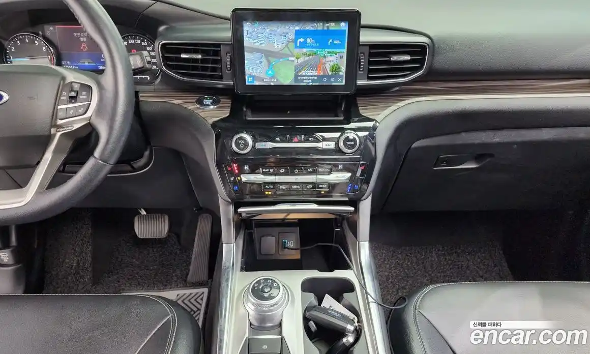 Ford Explorer 2021 2.3 Автомат в Москве № 199882, фото 17