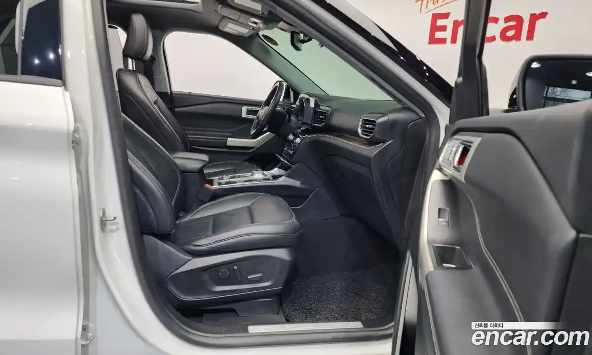 Ford Explorer 2021 2.3 Автомат в Москве № 199882, фото 20