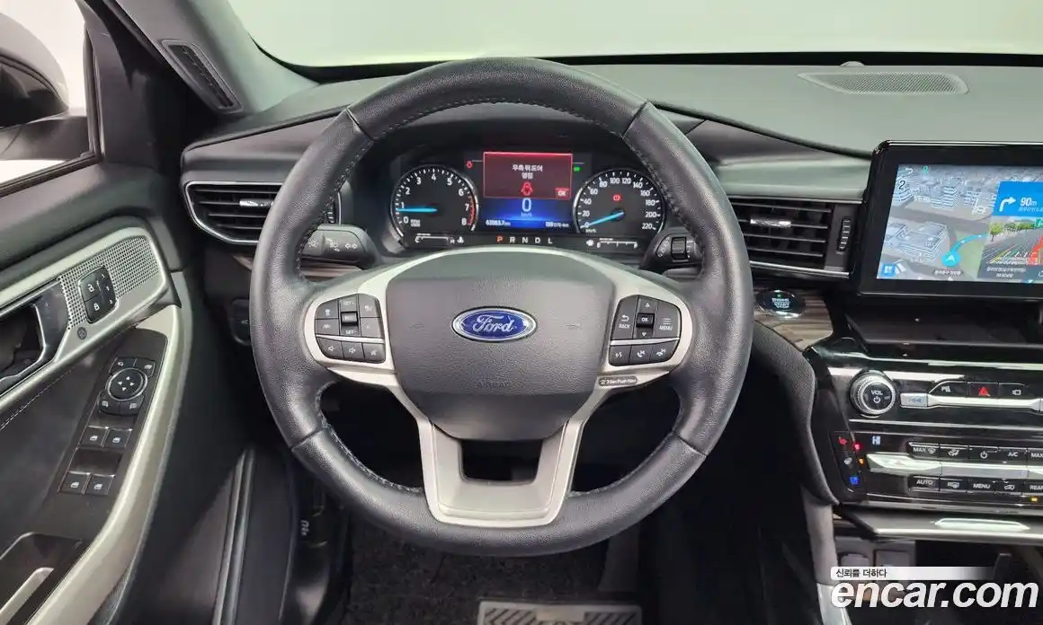 Ford Explorer 2021 2.3 Автомат в Москве № 199882, фото 9