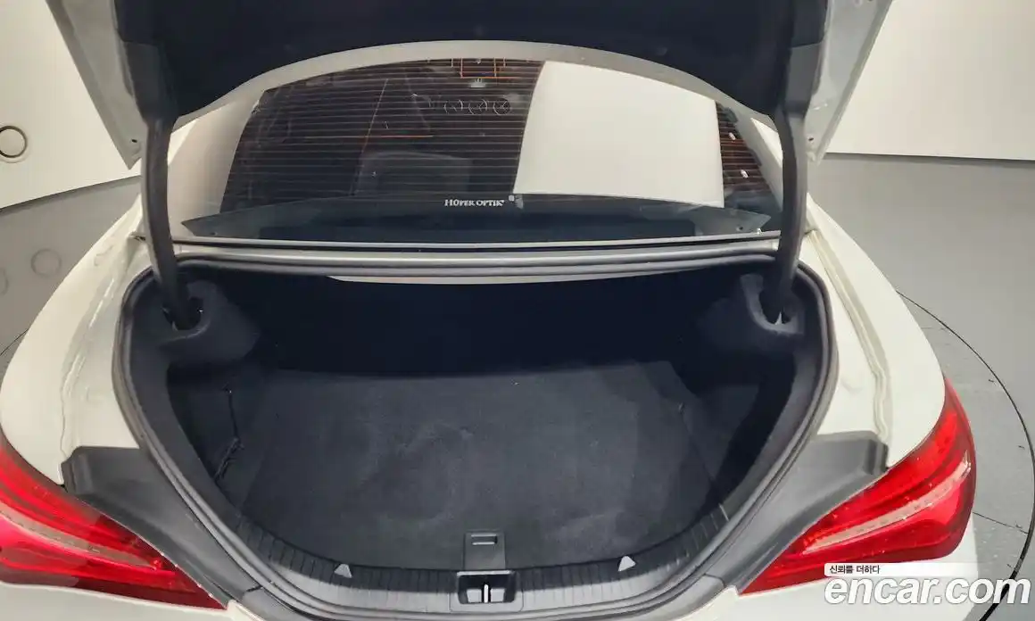 Mercedes-Benz CLA-Class 2019 2.0 Автомат в Москве № 205021, фото 13