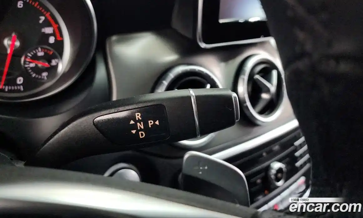 Mercedes-Benz CLA-Class 2019 2.0 Автомат в Москве № 205021, фото 8