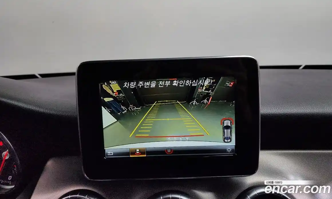 Mercedes-Benz CLA-Class 2019 2.0 Автомат в Москве № 205021, фото 9