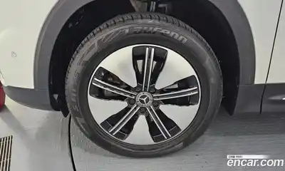 Mercedes-Benz EQB 2023 0.2 Автомат в Москве № 205746, миниатюра 5