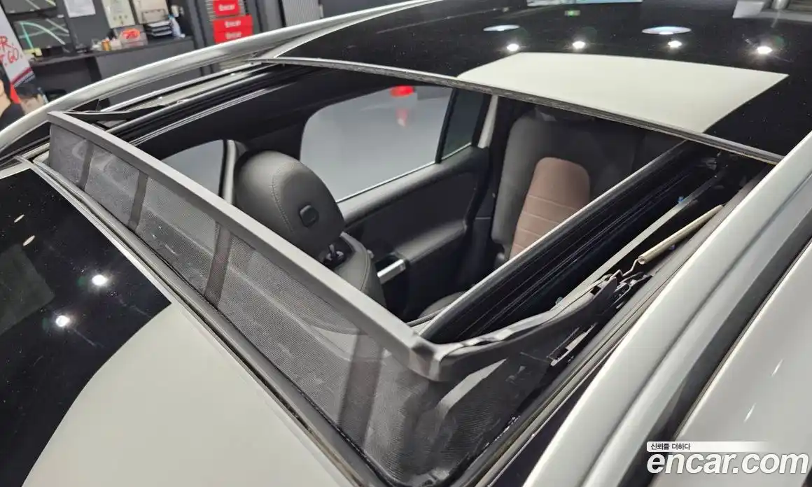 Mercedes-Benz EQB 2023 0.2 Автомат в Москве № 205746, фото 6