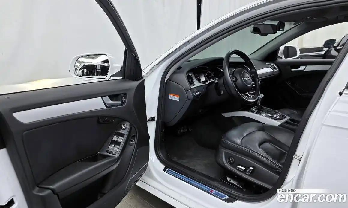 Audi A4 2015 2.0 Автомат в Москве № 211539, фото 17