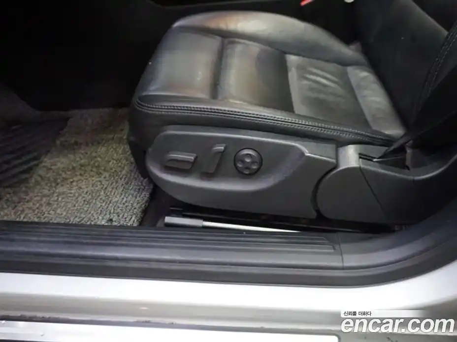 Audi A6 2009 3.1 Автомат в Москве № 211979, фото 13