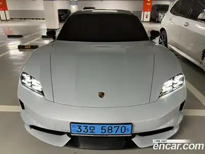 Porsche Taycan 2026 0.1 Автомат в Москве № 212926, миниатюра 2