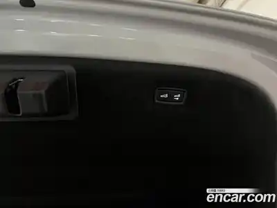 Porsche Taycan 2026 0.1 Автомат в Москве № 212926, миниатюра 10