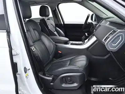 Land Rover Range-Rover Sport 2016 4.4 Автомат в Москве № 213431, миниатюра 10