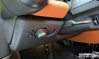 Mini Cooper Convertible 2024 2.0 Автомат в Москве № 213987, миниатюра 5