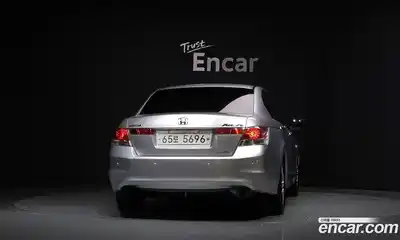 Honda Accord 2008 2.4 Автомат в Москве № 215162, миниатюра 4