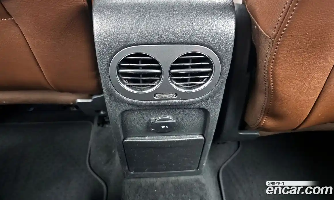 Volkswagen Tiguan 2015 2.0 Автомат в Москве № 215170, фото 17