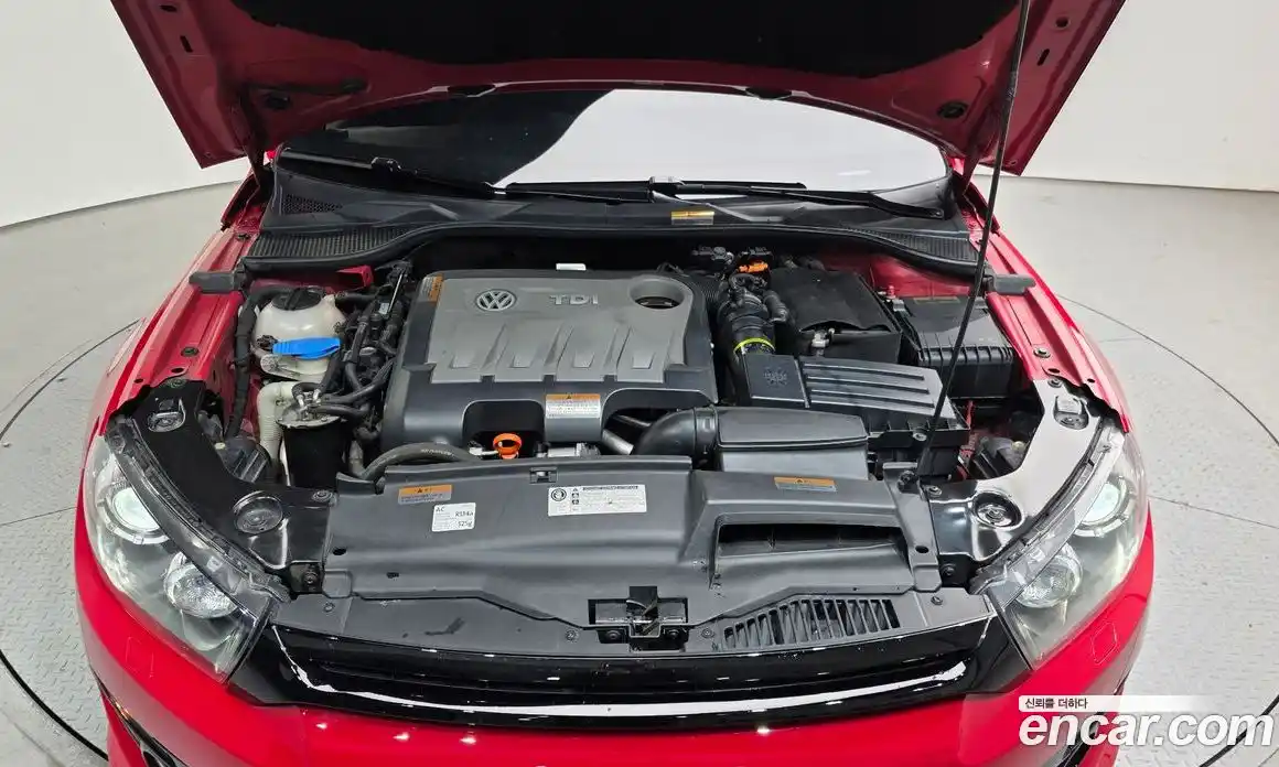 Volkswagen Scirocco 2013 2.0 Автомат в Москве № 215242, фото 20