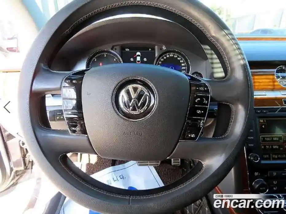 Volkswagen Phaeton 2015 3.0 Автомат в Москве № 215349, фото 12