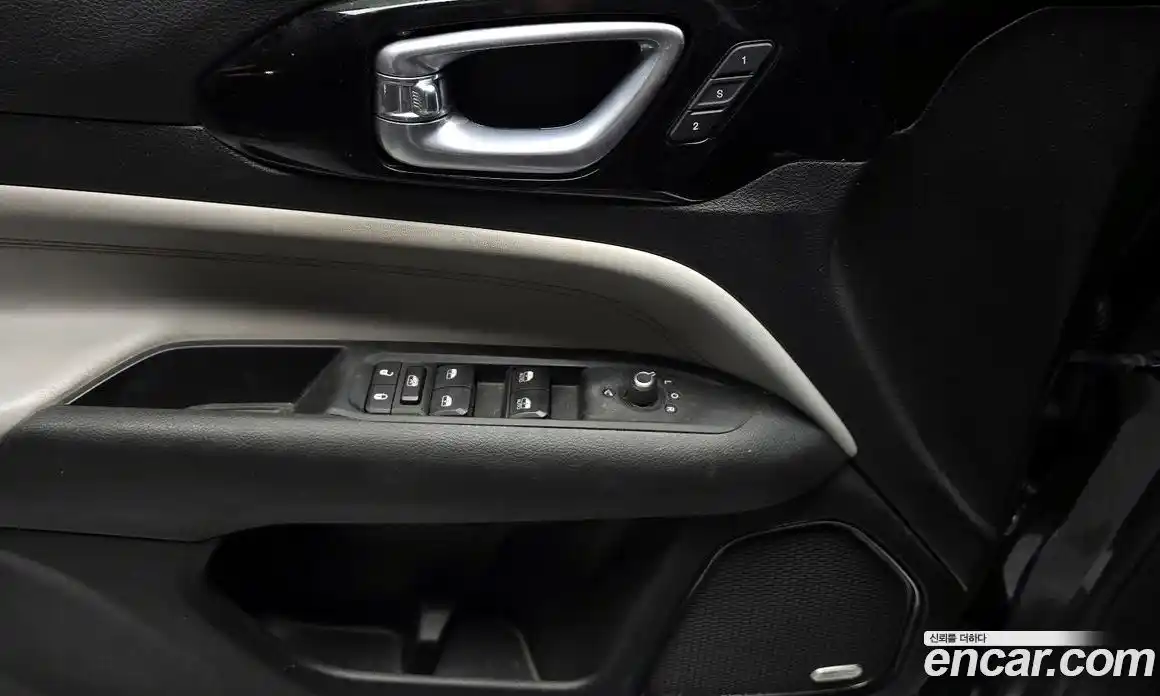 Jeep Compass 2022 2.4 Автомат в Москве № 215459, фото 18