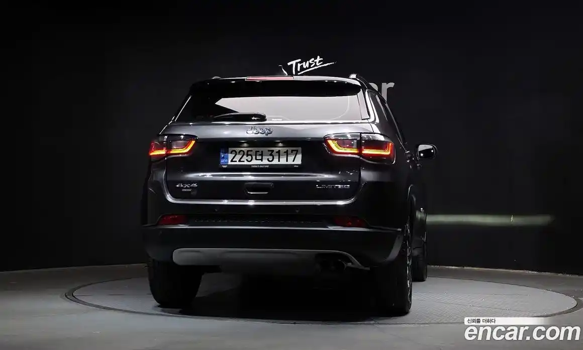 Jeep Compass 2022 2.4 Автомат в Москве № 215459, фото 4