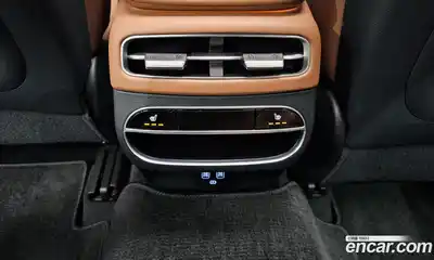 Genesis GV70 2023 2.5 Автомат в Москве № 21769, миниатюра 12