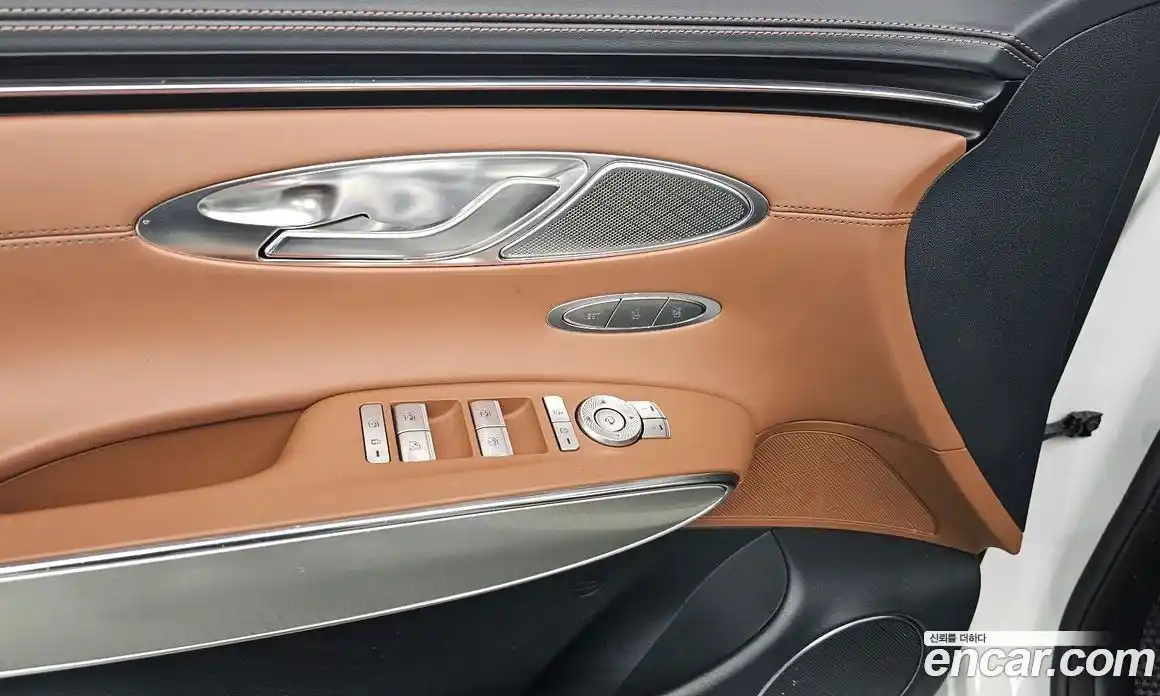 Genesis GV70 2023 2.5 Автомат в Москве № 21769, фото 4