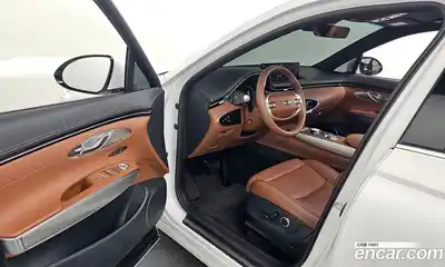 Genesis GV70 2023 2.5 Автомат в Москве № 21769, миниатюра 9