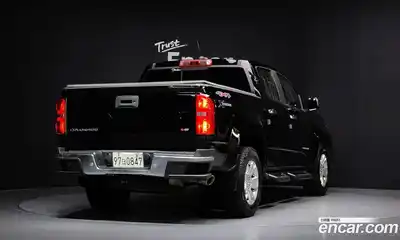 Chevrolet Colorado 2021 3.6 Автомат в Москве № 217814, миниатюра 2