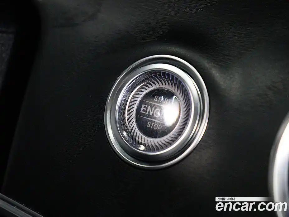 Mercedes-Benz E-Class 2023 2.0 Автомат в Москве № 220183, фото 20