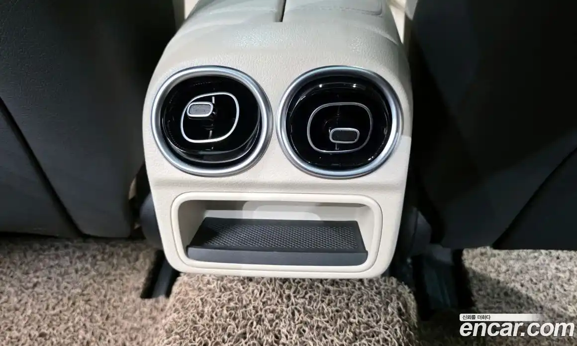 Mercedes-Benz C-Class 2024 2.0 Автомат в Москве № 221205, фото 20