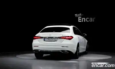 Mercedes-Benz C-Class 2024 2.0 Автомат в Москве № 221205, миниатюра 4