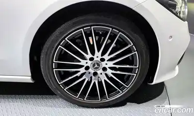 Mercedes-Benz C-Class 2024 2.0 Автомат в Москве № 221205, миниатюра 5