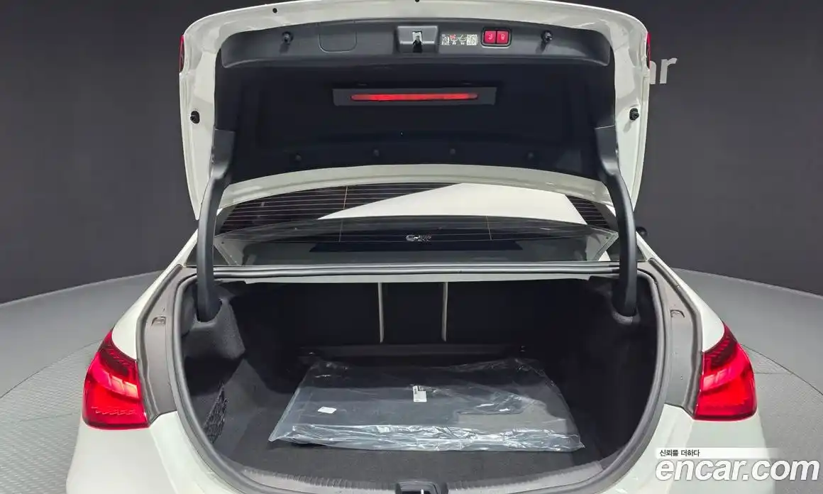 Mercedes-Benz C-Class 2024 2.0 Автомат в Москве № 221205, фото 6