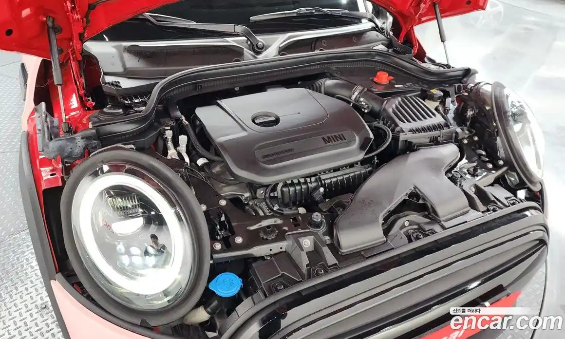 Mini Cooper 2022 1.5 Автомат в Москве № 222784, фото 7