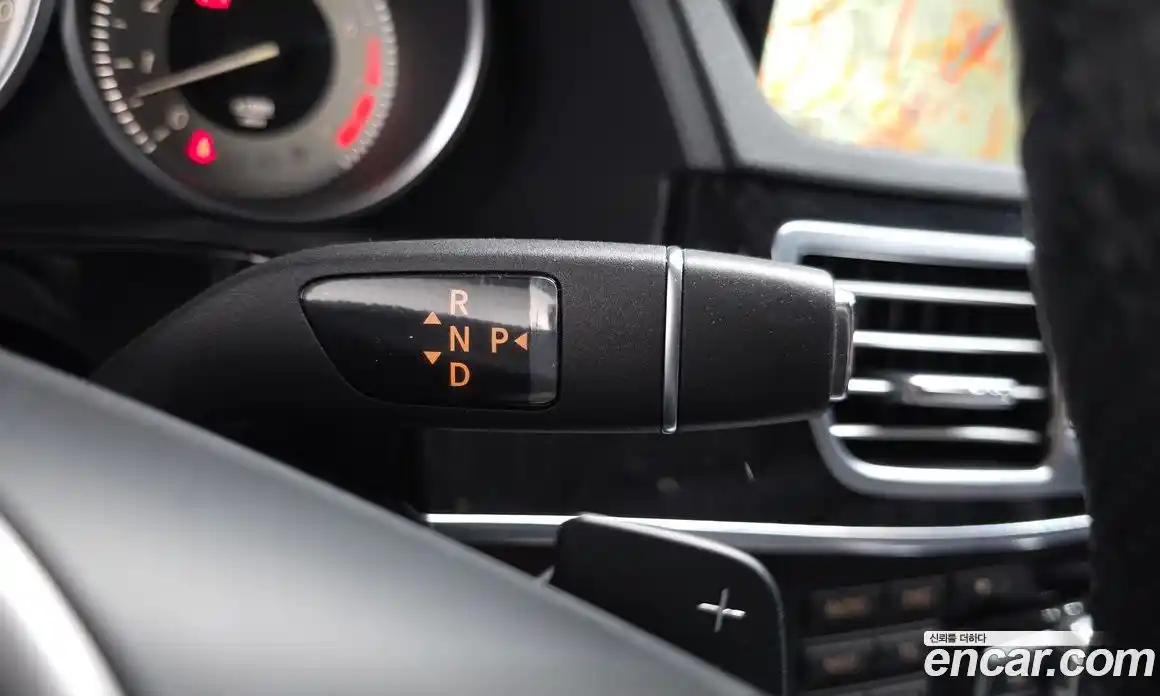 Mercedes-Benz E-Class 2014 3.5 Автомат в Москве № 224619, фото 18