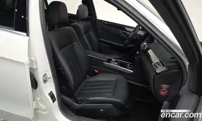 Mercedes-Benz E-Class 2014 3.5 Автомат в Москве № 224619, миниатюра 5