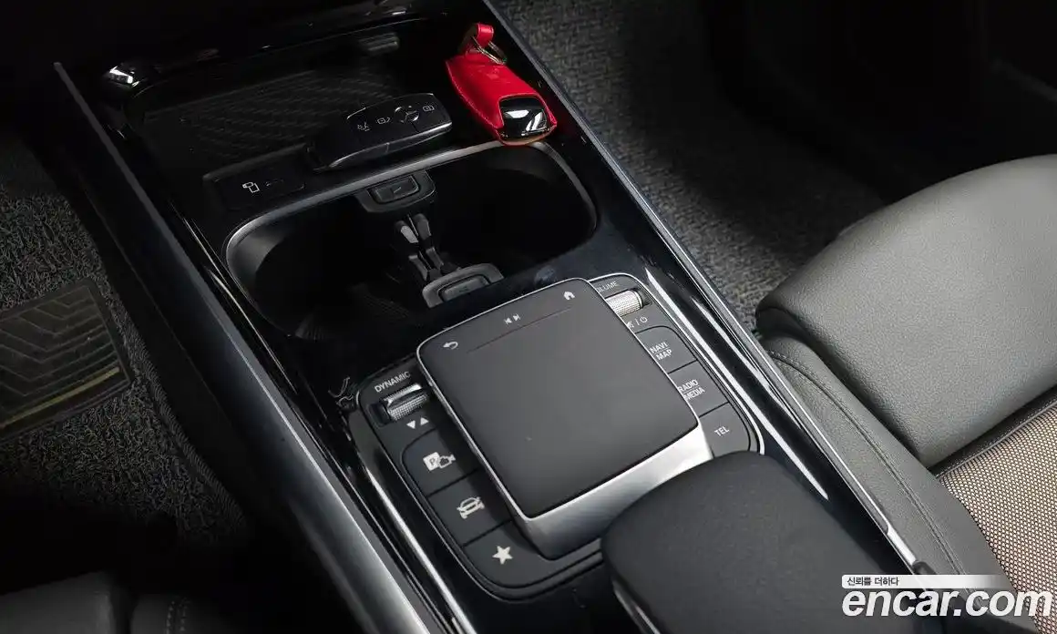 Mercedes-Benz EQA 2021 0.2 Автомат в Москве № 225222, фото 12