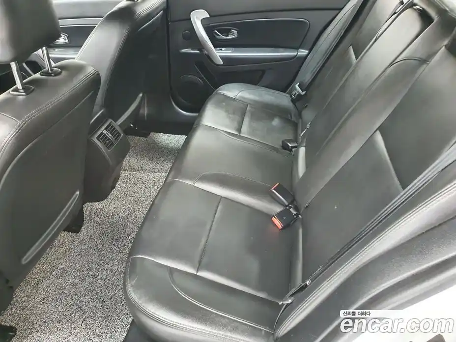 Renault SM5 2016 2.0 Автомат в Москве № 227419, фото 18