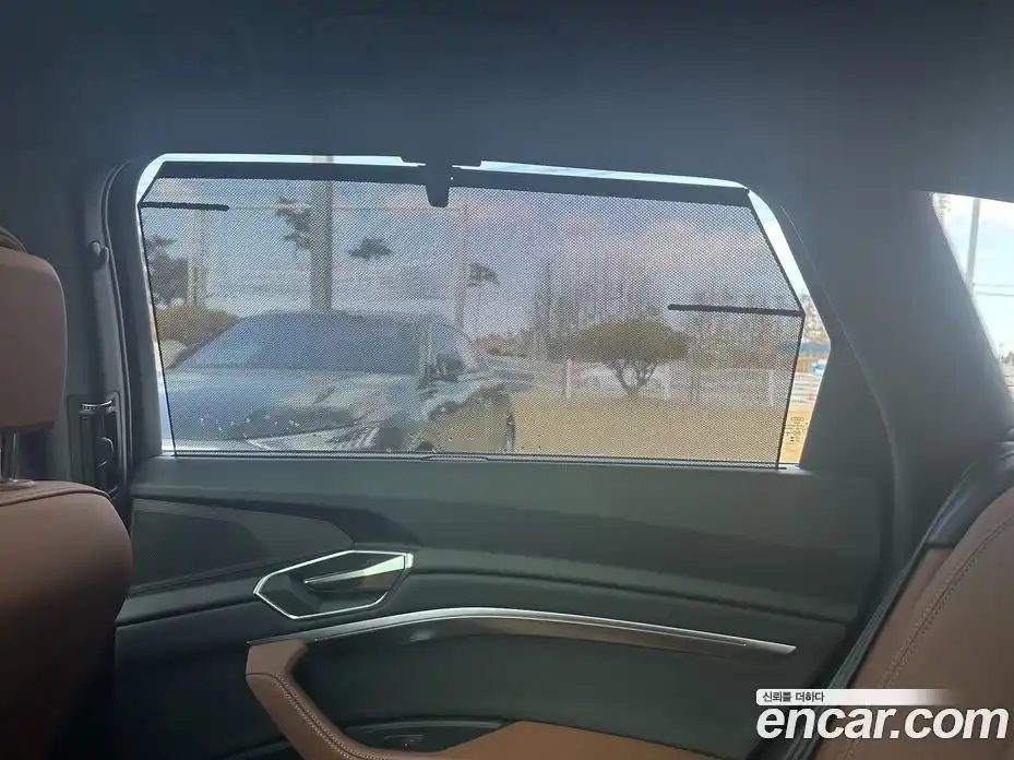 Audi Q8 e-tron 2024 Автомат в Москве № 230315, фото 18