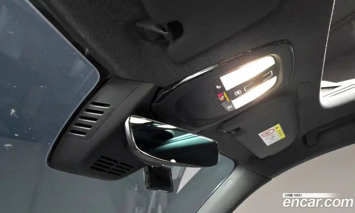 Volvo XC40 2022 0.2 Автомат в Москве № 230472, фото 16