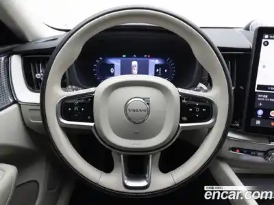 Volvo XC60 2026 2.0 Автомат в Москве № 230780, миниатюра 11