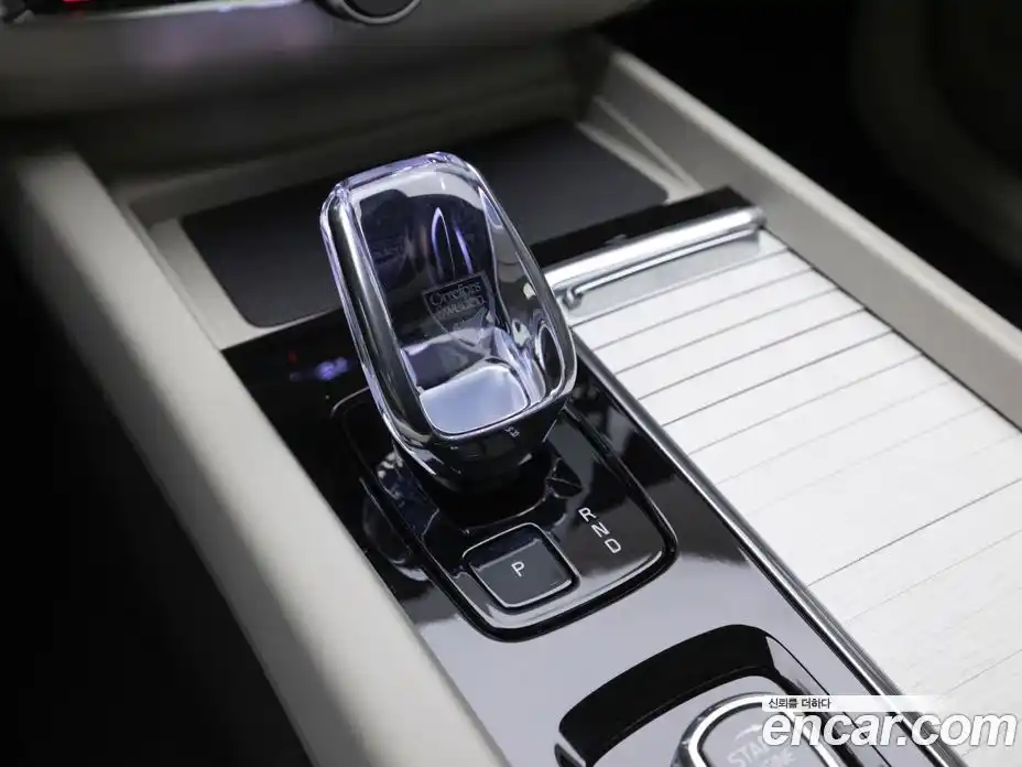 Volvo XC60 2026 2.0 Автомат в Москве № 230780, фото 12