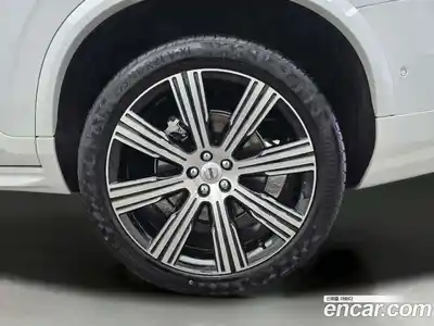 Volvo XC90 2025 2.0 Автомат в Москве № 230792, миниатюра 5