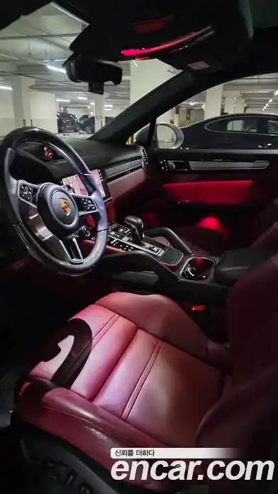 Porsche Cayenne 2023 3.0 Автомат в Москве № 231048, фото 16