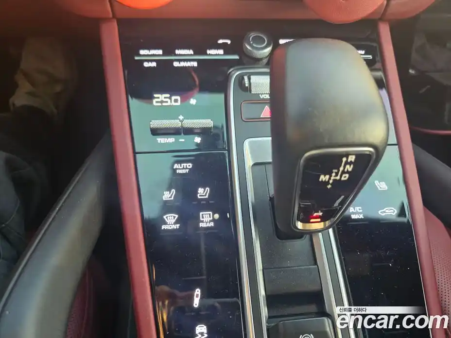 Porsche Cayenne 2023 3.0 Автомат в Москве № 231048, фото 17