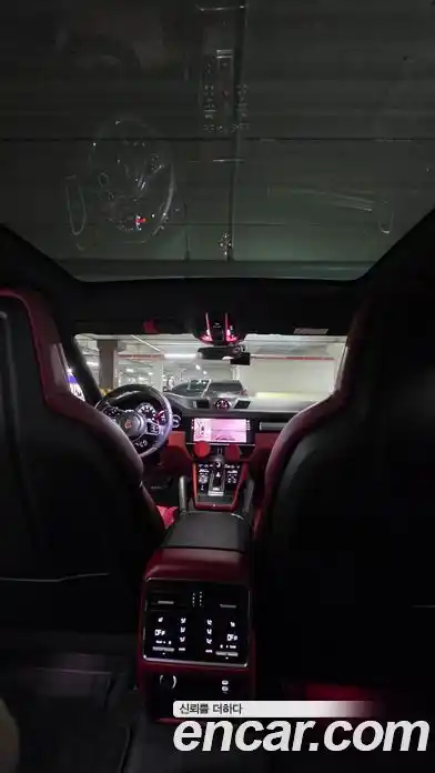 Porsche Cayenne 2023 3.0 Автомат в Москве № 231048, фото 7