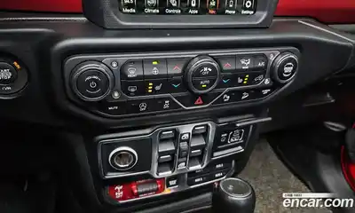 Jeep Wrangler 2020 2.0 Автомат в Москве № 232625, миниатюра 5