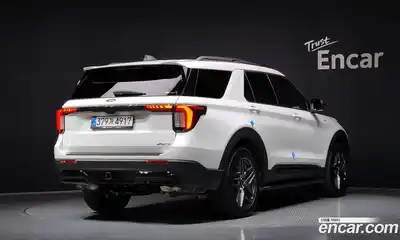 Ford Explorer 2025 2.3 Автомат в Москве № 233185, миниатюра 2