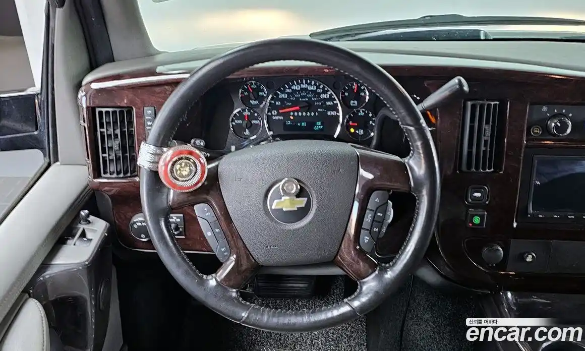 Chevrolet Express Van 2014 5.3 Автомат в Москве № 235301, фото 13