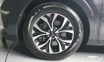 Kia Canival 2023 3.5 Автомат в Москве № 249500, миниатюра 11