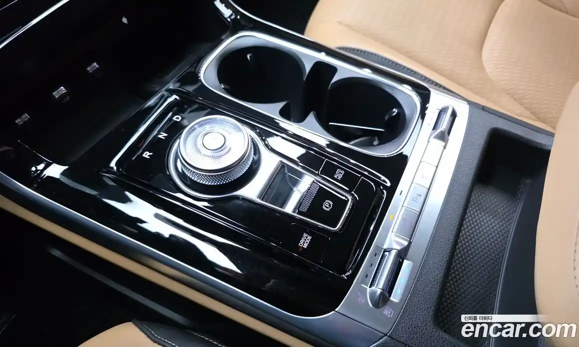 Kia Canival 2023 3.5 Автомат в Москве № 249500, фото 18