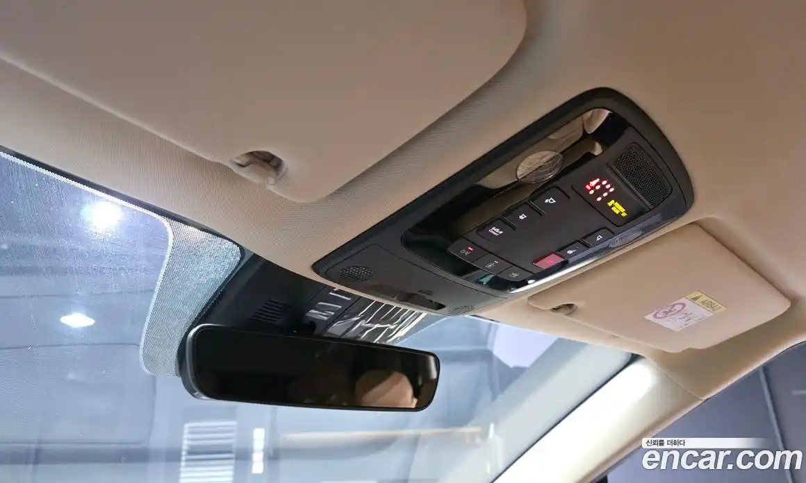 Kia Canival 2023 3.5 Автомат в Москве № 249500, фото 8