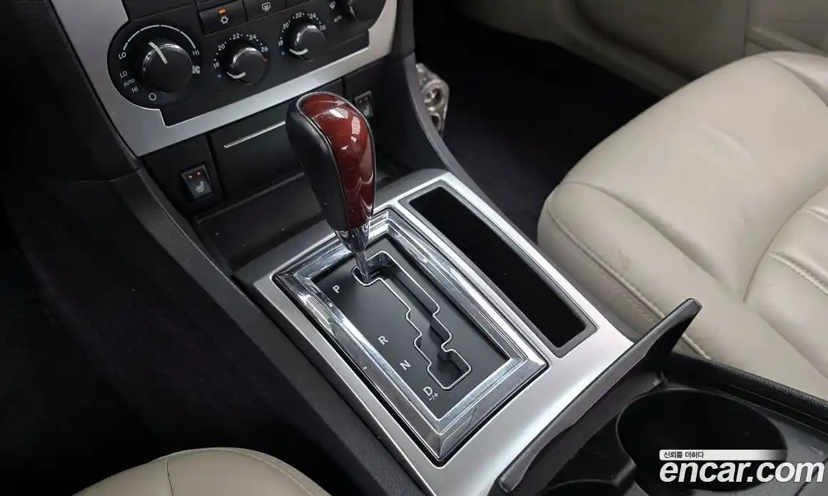 Chrysler 300C 2006 3.0 Автомат в Москве № 256775, фото 9