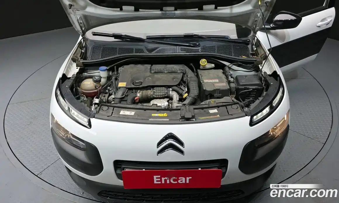 Citroen C4 Cactus 2018 1.6 Автомат в Москве № 256824, фото 6